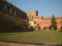 :  . San Galgano.   325